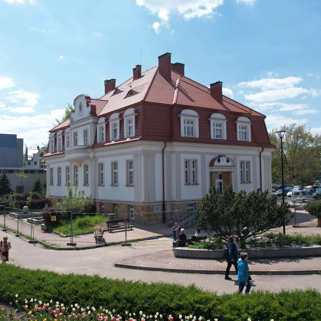 Willa przy ulicy Skłodowskiej-Curie w Lubinie, siedziba Galerii Pałacyk Muzeum Historycznego